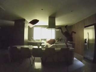 voyeurcam-casa-salsa-fishtank