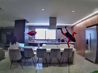 voyeurcam-casa-salsa-fishtank