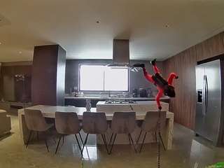 voyeurcam-casa-salsa-fishtank