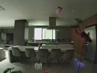 voyeurcam-casa-salsa-fishtank