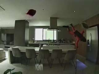 voyeurcam-casa-salsa-fishtank
