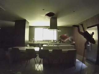 voyeurcam-casa-salsa-fishtank