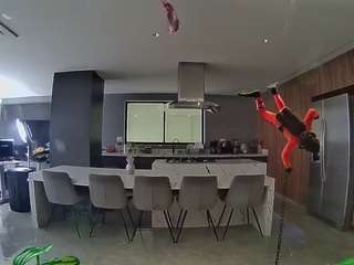 voyeurcam-casa-salsa-fishtank