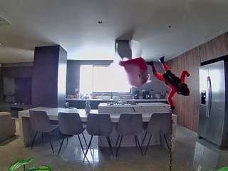 voyeurcam-casa-salsa-fishtank
