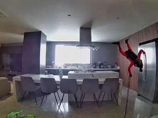 voyeurcam-casa-salsa-fishtank