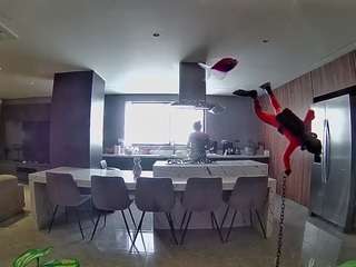 voyeurcam-casa-salsa-fishtank