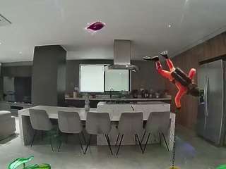 voyeurcam-casa-salsa-fishtank