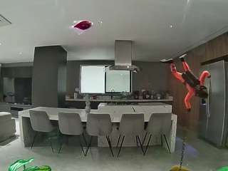 voyeurcam-casa-salsa-fishtank