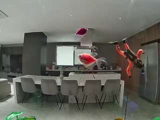 voyeurcam-casa-salsa-fishtank