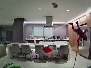 voyeurcam-casa-salsa-fishtank