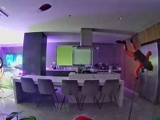 voyeurcam-casa-salsa-fishtank