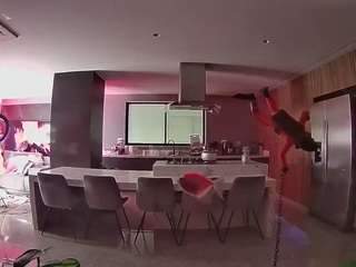 voyeurcam-casa-salsa-fishtank