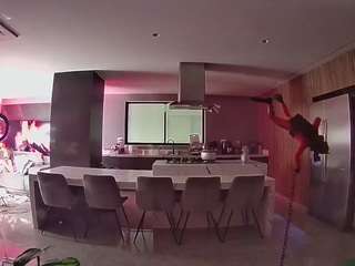 voyeurcam-casa-salsa-fishtank