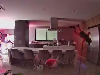 voyeurcam-casa-salsa-fishtank