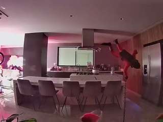 voyeurcam-casa-salsa-fishtank