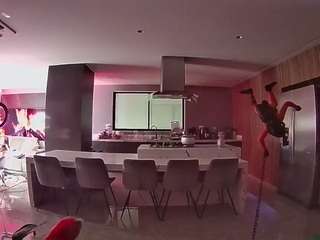 voyeurcam-casa-salsa-fishtank