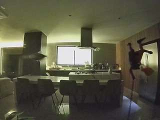 voyeurcam-casa-salsa-fishtank