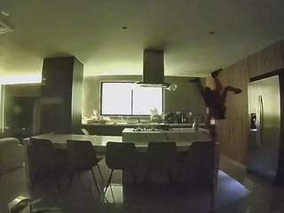 voyeurcam-casa-salsa-fishtank