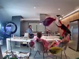 voyeurcam-casa-salsa-fishtank