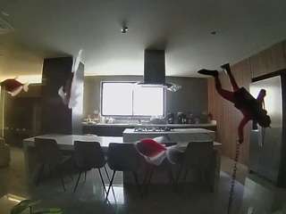 voyeurcam-casa-salsa-fishtank