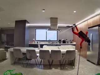 voyeurcam-casa-salsa-fishtank