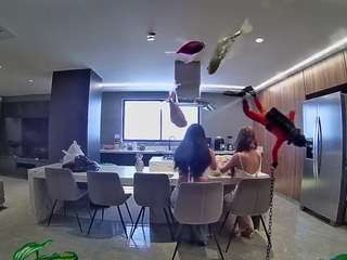 voyeurcam-casa-salsa-fishtank