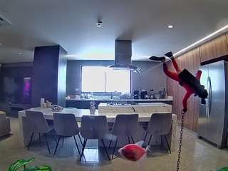 voyeurcam-casa-salsa-fishtank