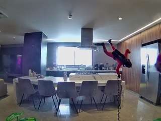 voyeurcam-casa-salsa-fishtank