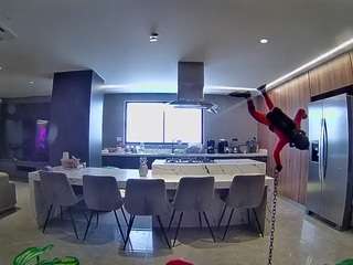 voyeurcam-casa-salsa-fishtank