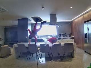 voyeurcam-casa-salsa-fishtank