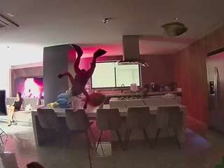 voyeurcam-casa-salsa-fishtank