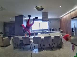 voyeurcam-casa-salsa-fishtank