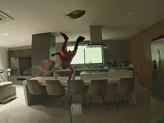 voyeurcam-casa-salsa-fishtank