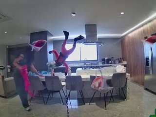 voyeurcam-casa-salsa-fishtank