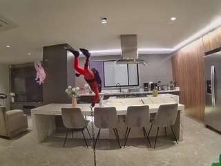 voyeurcam-casa-salsa-fishtank