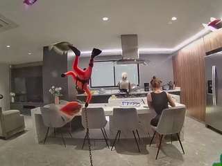 voyeurcam-casa-salsa-fishtank