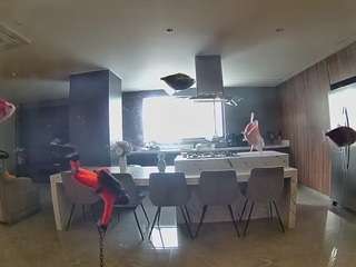 voyeurcam-casa-salsa-fishtank