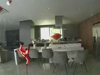 voyeurcam-casa-salsa-fishtank