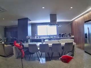 voyeurcam-casa-salsa-fishtank