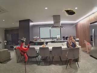 voyeurcam-casa-salsa-fishtank
