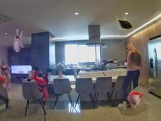 voyeurcam-casa-salsa-fishtank