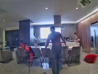 voyeurcam-casa-salsa-fishtank