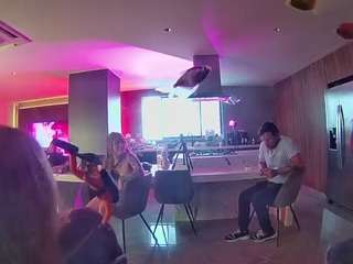 voyeurcam-casa-salsa-fishtank