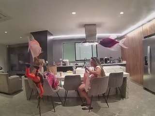 voyeurcam-casa-salsa-fishtank