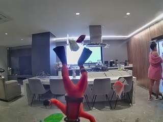 voyeurcam-casa-salsa-fishtank