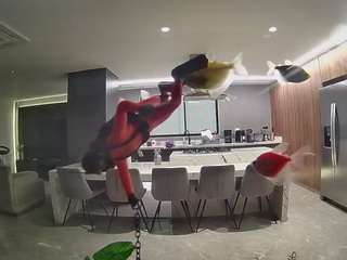 voyeurcam-casa-salsa-fishtank