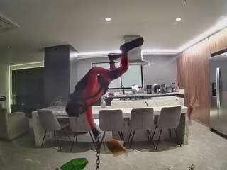 voyeurcam-casa-salsa-fishtank