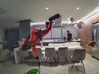 voyeurcam-casa-salsa-fishtank
