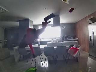 voyeurcam-casa-salsa-fishtank