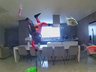 voyeurcam-casa-salsa-fishtank